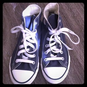 Dark blue converse